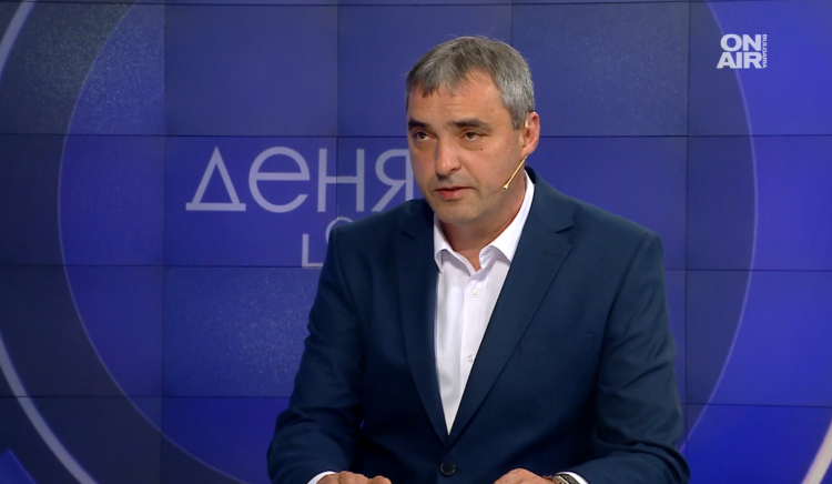 Кирил Леонов: Ангажираме се да възстановим надвзетите средства от незаконно вдигнатата такса “Смет” 
