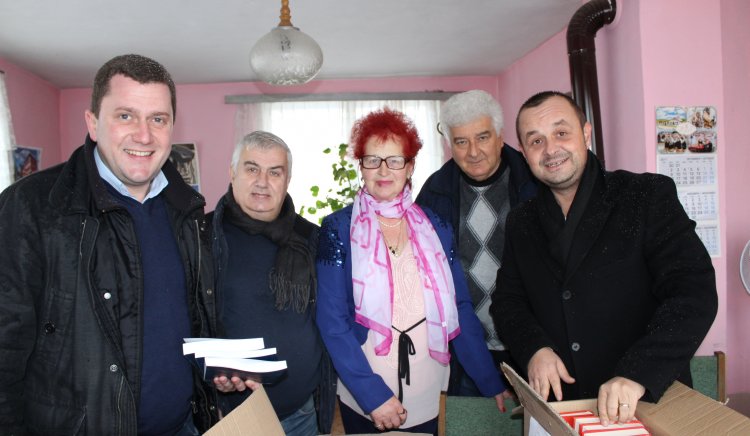БСП дари книги на пет читалища в община Радомир